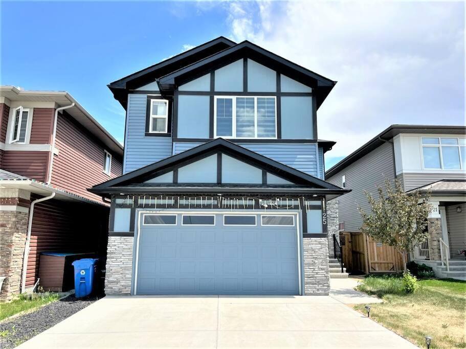 YYC Luxury Retreat For Large Groups 빌라 외부 사진